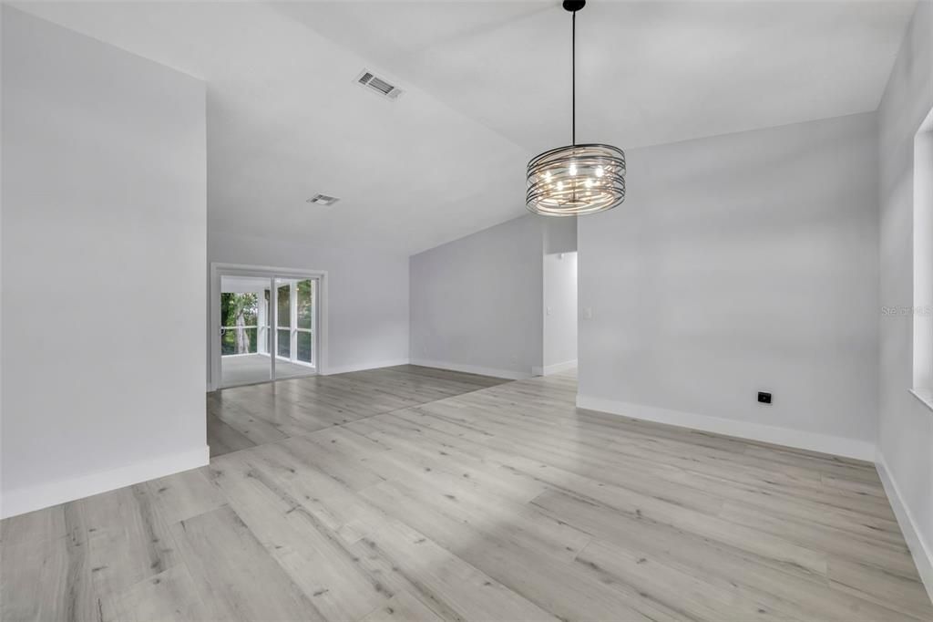 For Sale: $525,000 (3 beds, 2 baths, 1996 Square Feet)