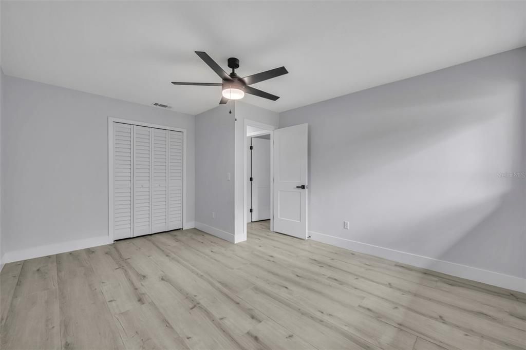 For Sale: $525,000 (3 beds, 2 baths, 1996 Square Feet)