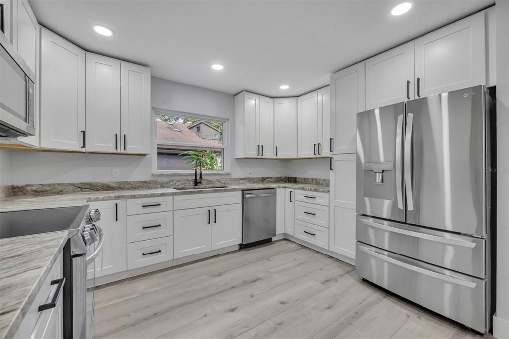 For Sale: $525,000 (3 beds, 2 baths, 1996 Square Feet)