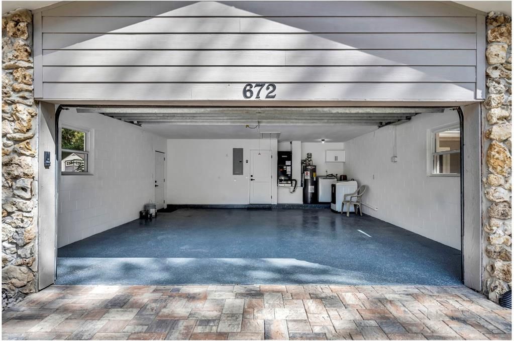 For Sale: $525,000 (3 beds, 2 baths, 1996 Square Feet)