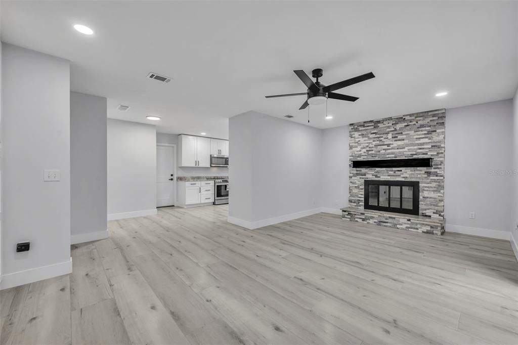 For Sale: $525,000 (3 beds, 2 baths, 1996 Square Feet)