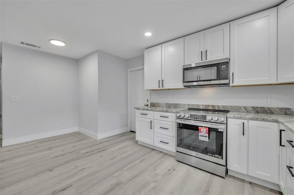 For Sale: $525,000 (3 beds, 2 baths, 1996 Square Feet)