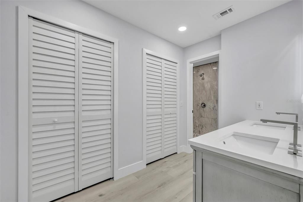 For Sale: $525,000 (3 beds, 2 baths, 1996 Square Feet)