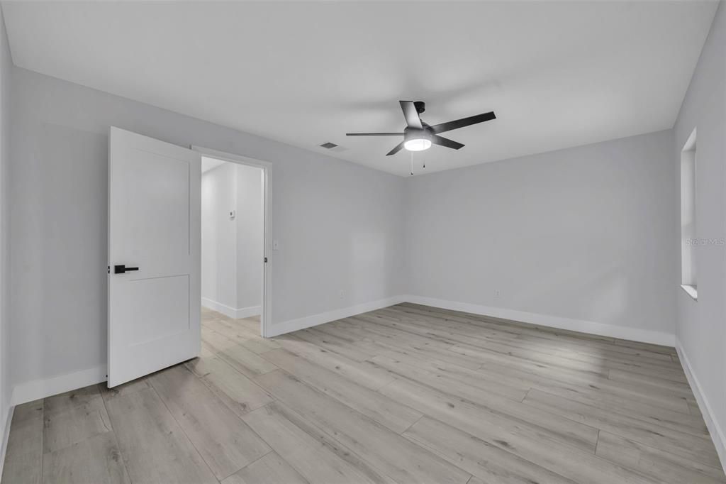 For Sale: $525,000 (3 beds, 2 baths, 1996 Square Feet)