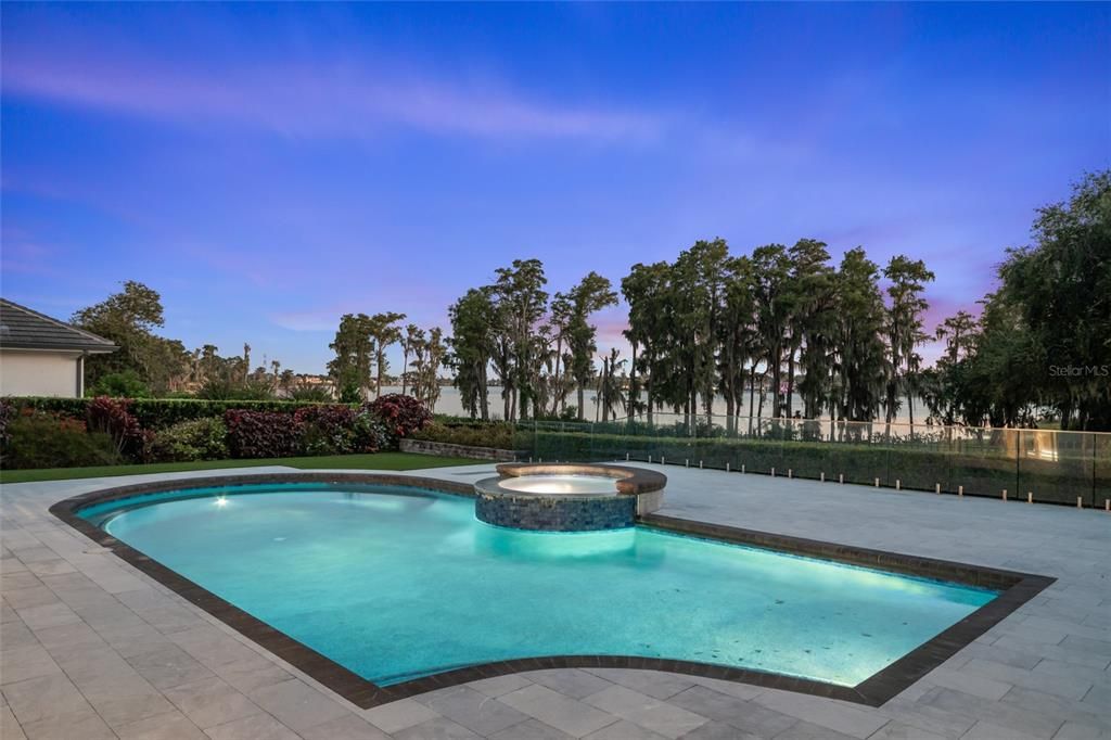 На продажу: $3,800,000 (3 спален, 3 ванн, 4751 Квадратных фут)