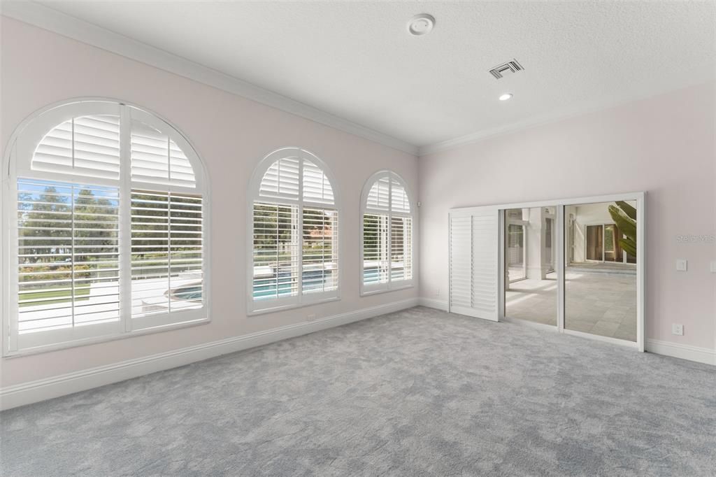 На продажу: $3,800,000 (3 спален, 3 ванн, 4751 Квадратных фут)