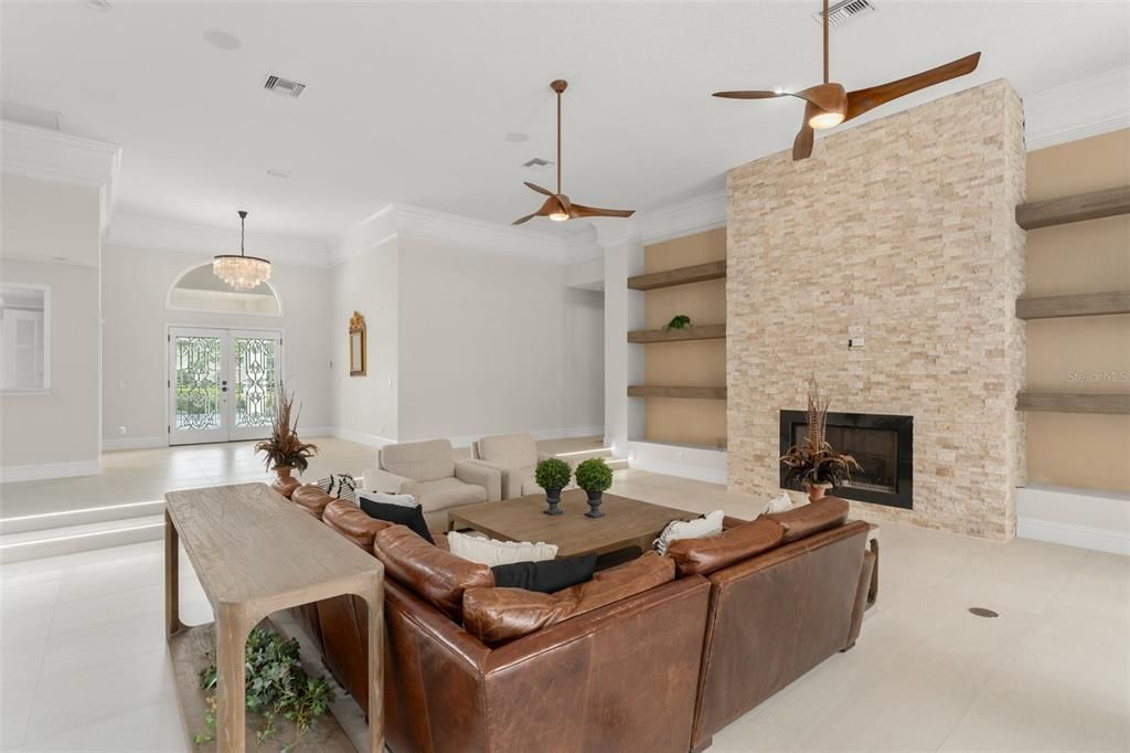 На продажу: $3,800,000 (3 спален, 3 ванн, 4751 Квадратных фут)