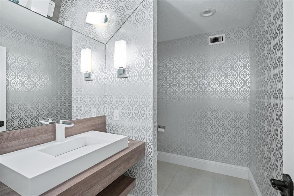 На продажу: $3,800,000 (3 спален, 3 ванн, 4751 Квадратных фут)