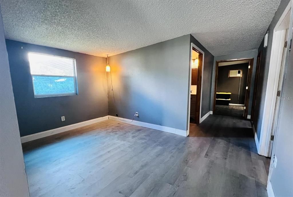 For Sale: $899,999 (4 beds, 2 baths, 3050 Square Feet)