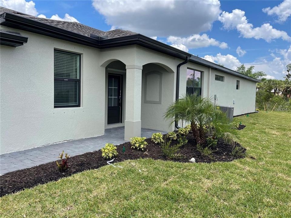 For Rent: $1,900 (2 beds, 2 baths, 1564 Square Feet)