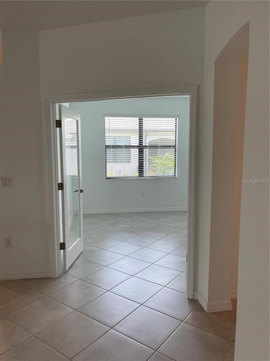 For Rent: $1,900 (2 beds, 2 baths, 1564 Square Feet)