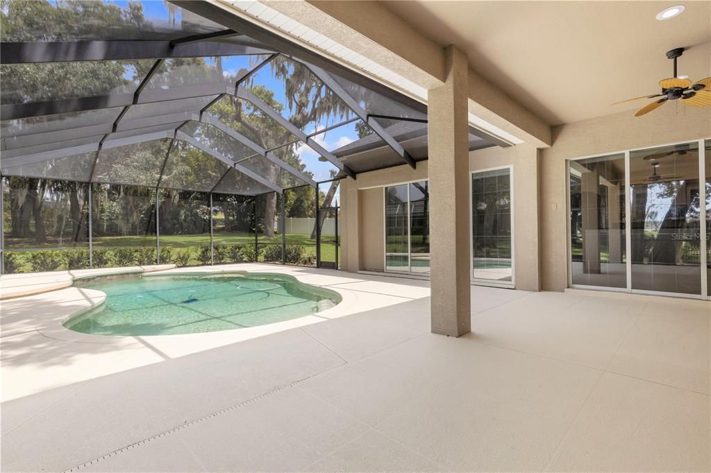 На продажу: $820,000 (5 спален, 4 ванн, 3627 Квадратных фут)