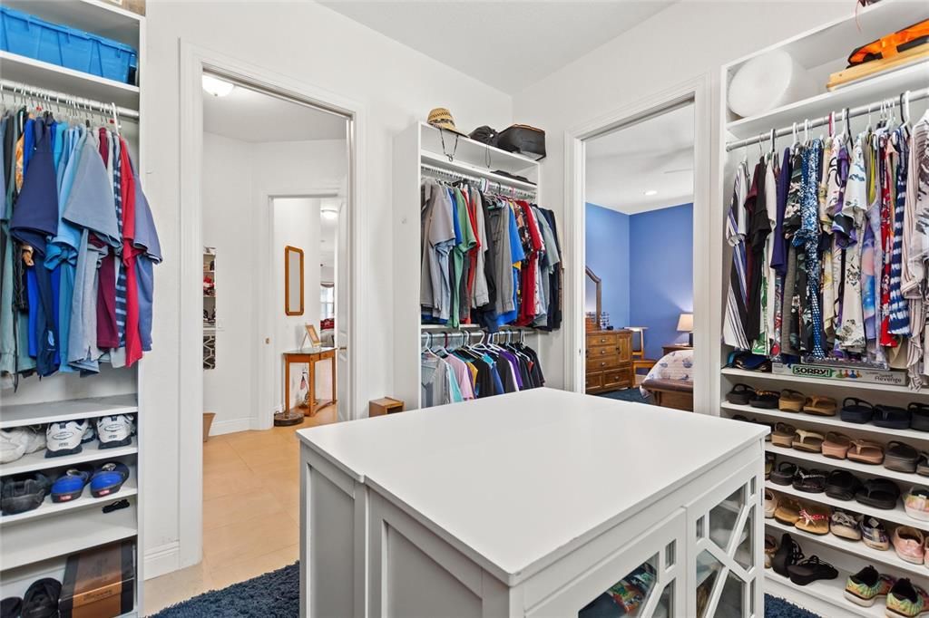 На продажу: $569,000 (2 спален, 2 ванн, 1868 Квадратных фут)