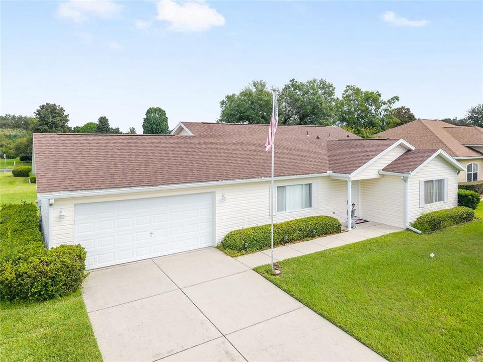 待售: $244,900 (2 贝兹, 2 浴室, 1654 平方英尺)