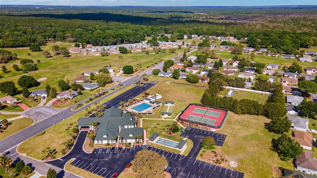 待售: $244,900 (2 贝兹, 2 浴室, 1654 平方英尺)