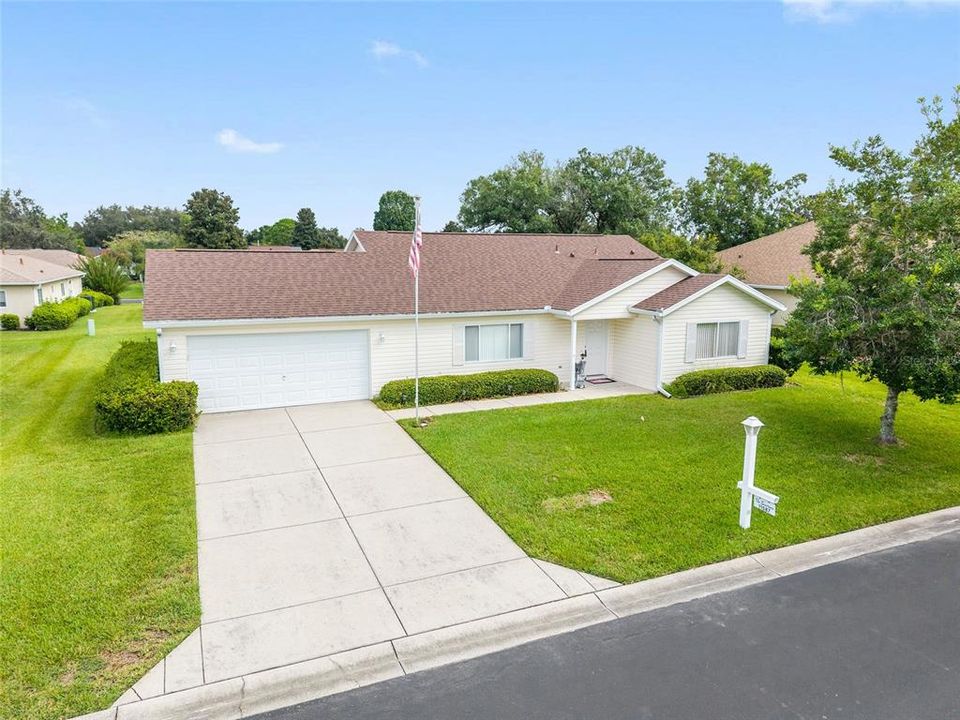 待售: $244,900 (2 贝兹, 2 浴室, 1654 平方英尺)