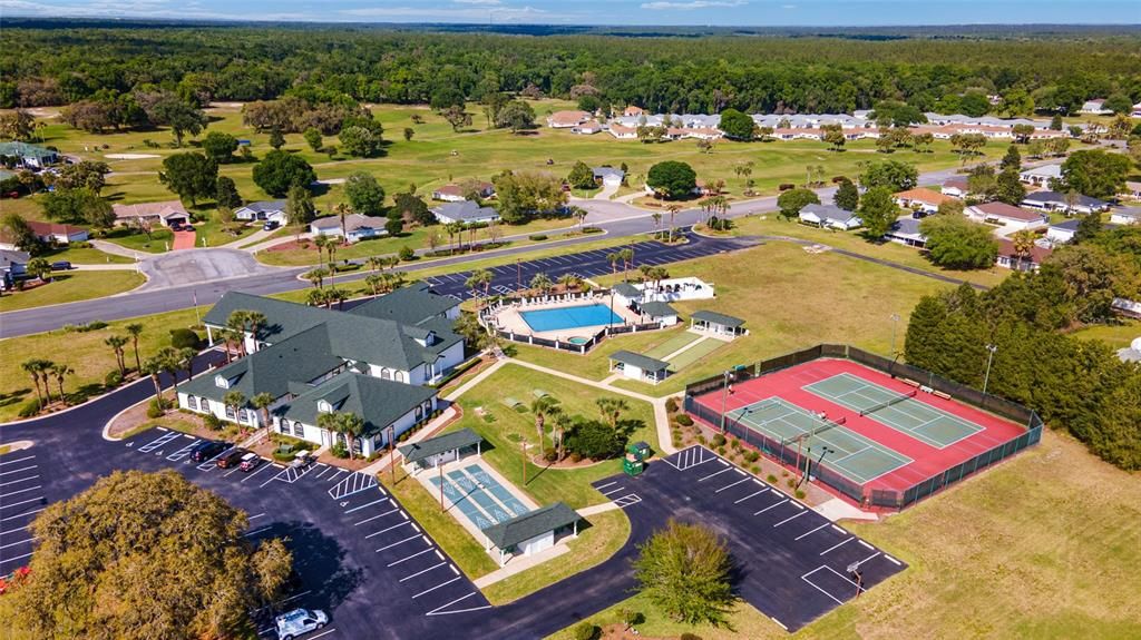 待售: $244,900 (2 贝兹, 2 浴室, 1654 平方英尺)