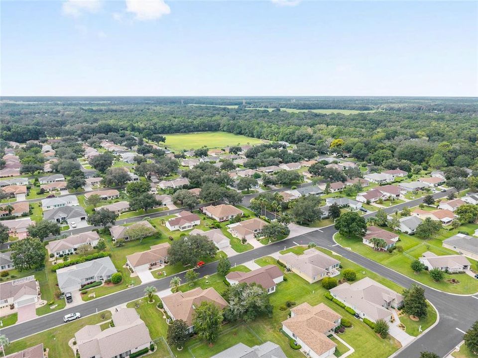 待售: $244,900 (2 贝兹, 2 浴室, 1654 平方英尺)