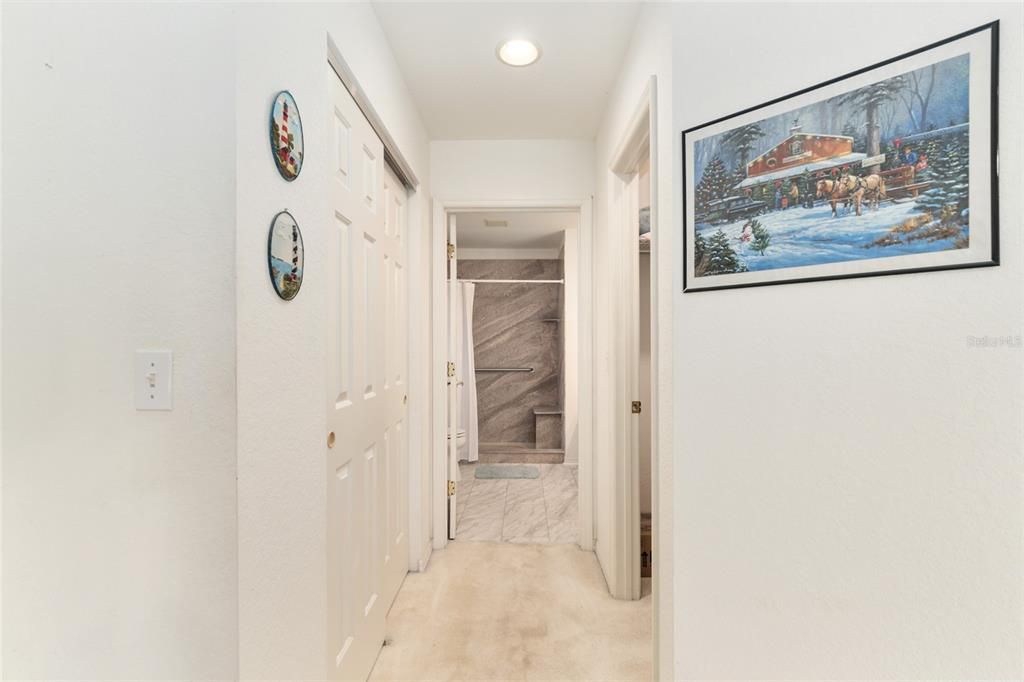 待售: $244,900 (2 贝兹, 2 浴室, 1654 平方英尺)