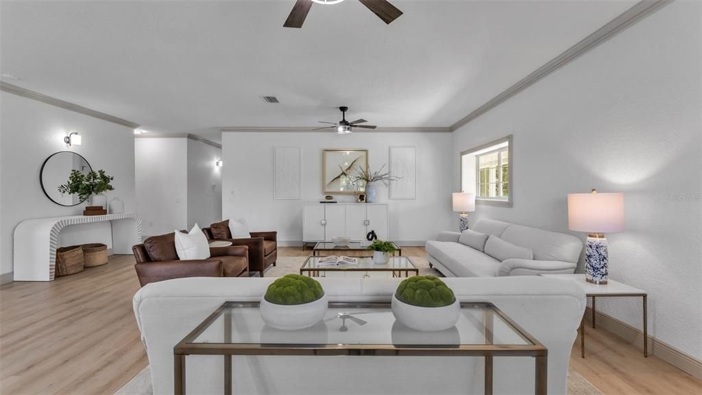 待售: $995,000 (4 贝兹, 4 浴室, 4200 平方英尺)