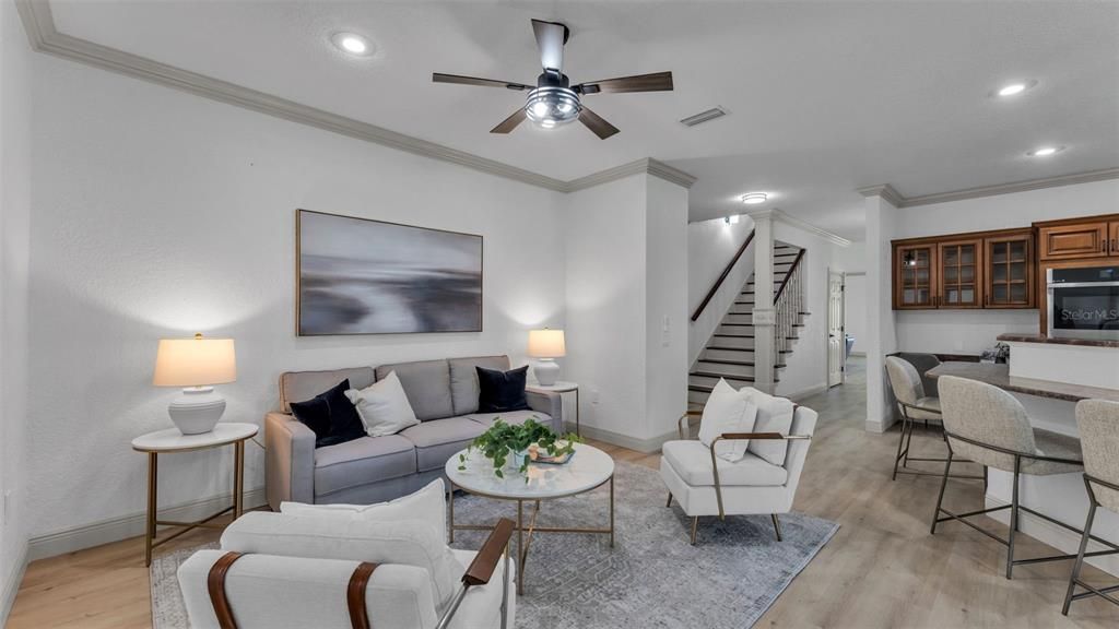 待售: $995,000 (4 贝兹, 4 浴室, 4200 平方英尺)