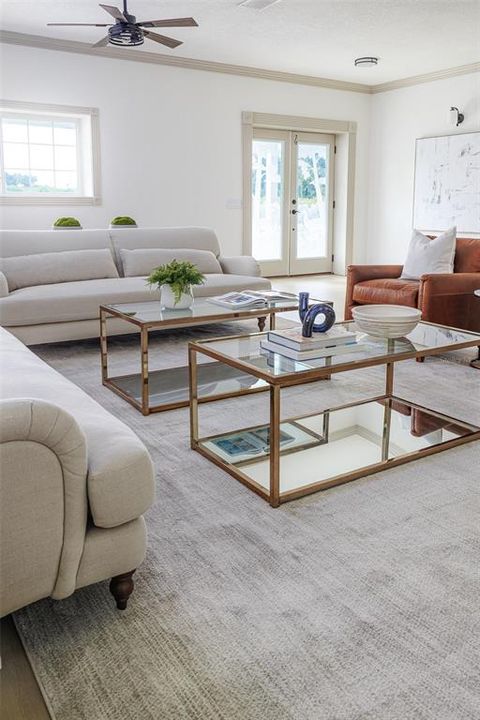 待售: $995,000 (4 贝兹, 4 浴室, 4200 平方英尺)