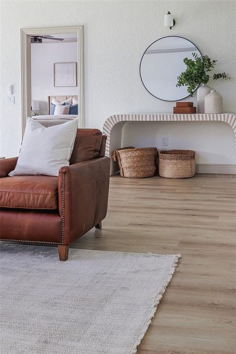 待售: $995,000 (4 贝兹, 4 浴室, 4200 平方英尺)