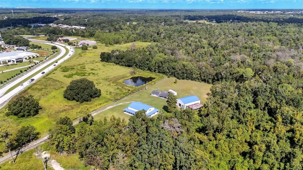 待售: $995,000 (4 贝兹, 4 浴室, 4200 平方英尺)