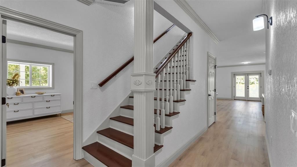 待售: $995,000 (4 贝兹, 4 浴室, 4200 平方英尺)