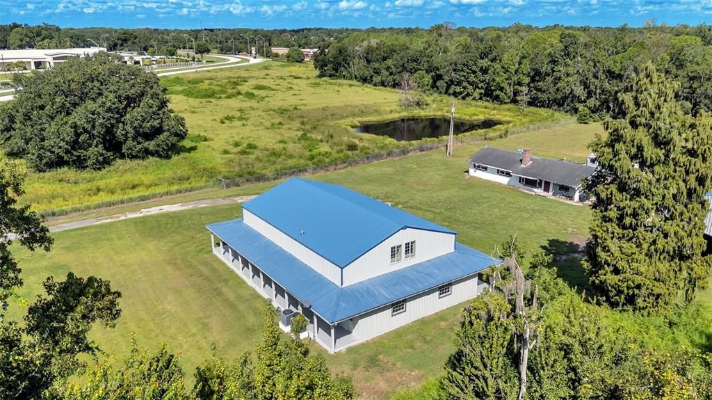 待售: $995,000 (4 贝兹, 4 浴室, 4200 平方英尺)