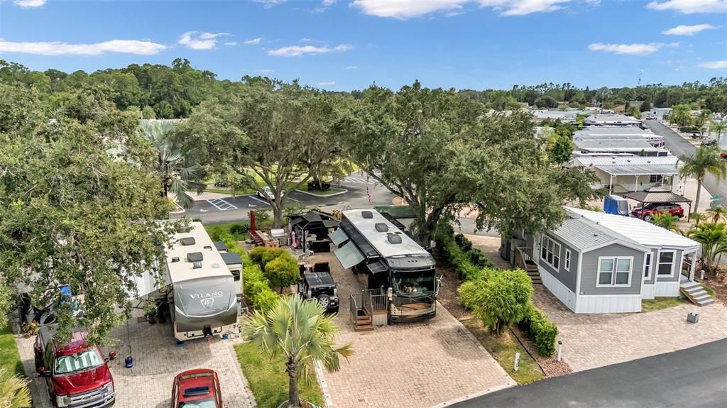 Activo con contrato: $190,000 (0.14 acres)