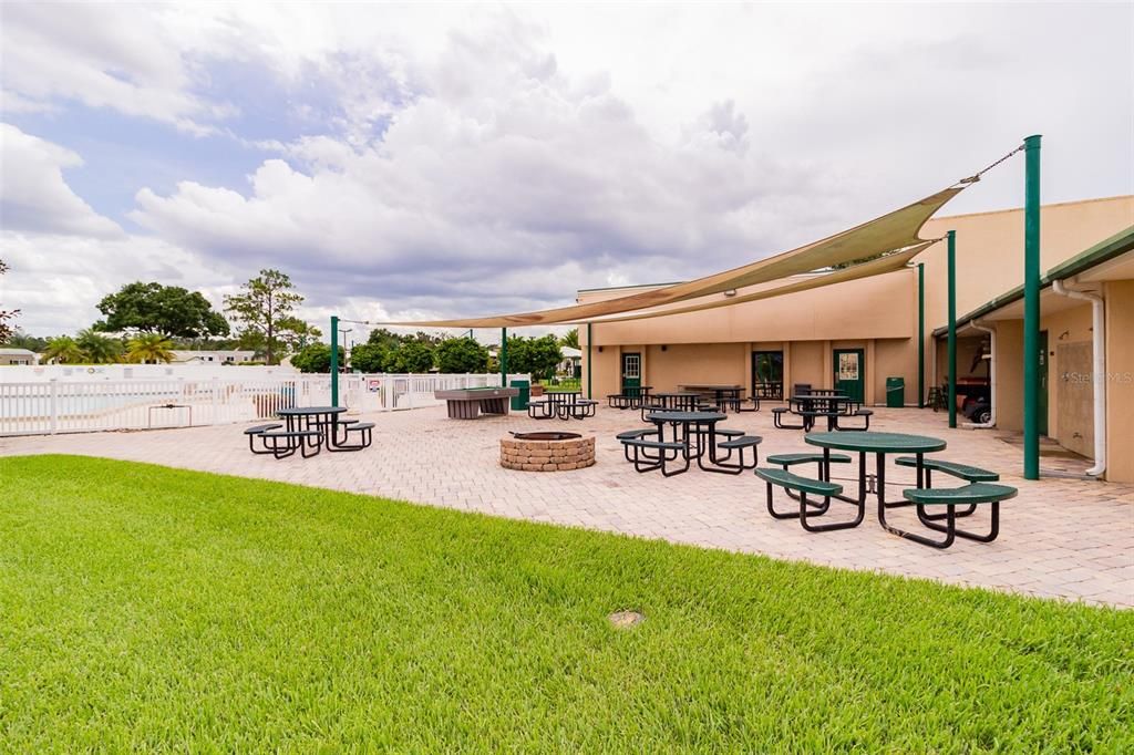 Activo con contrato: $190,000 (0.14 acres)