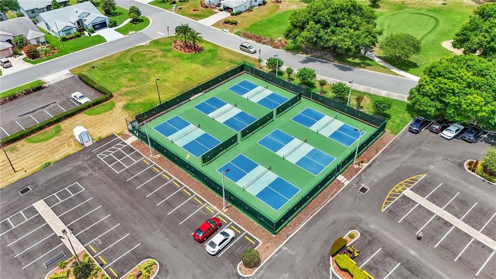 На продажу: $315,000 (3 спален, 2 ванн, 1489 Квадратных фут)