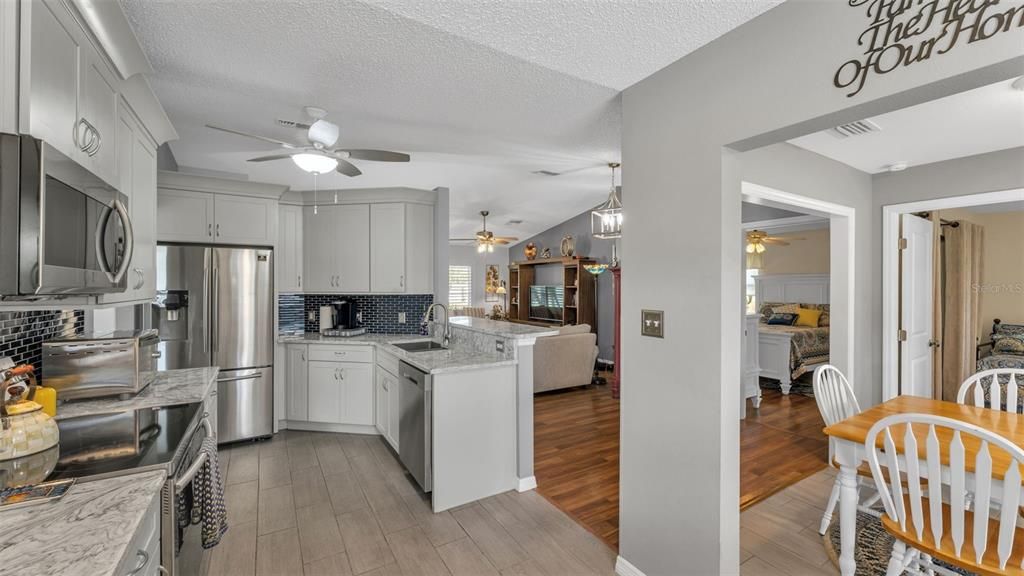 На продажу: $315,000 (3 спален, 2 ванн, 1489 Квадратных фут)