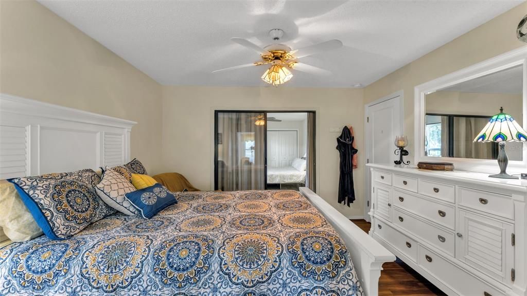 На продажу: $315,000 (3 спален, 2 ванн, 1489 Квадратных фут)