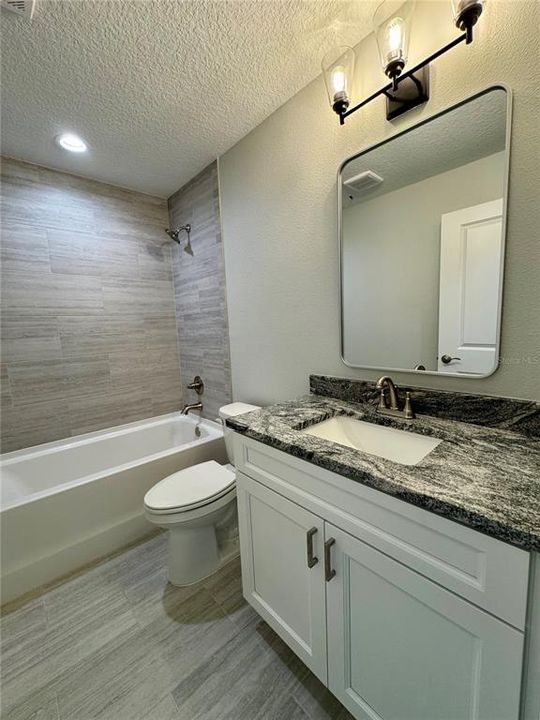 На продажу: $285,000 (3 спален, 2 ванн, 1474 Квадратных фут)