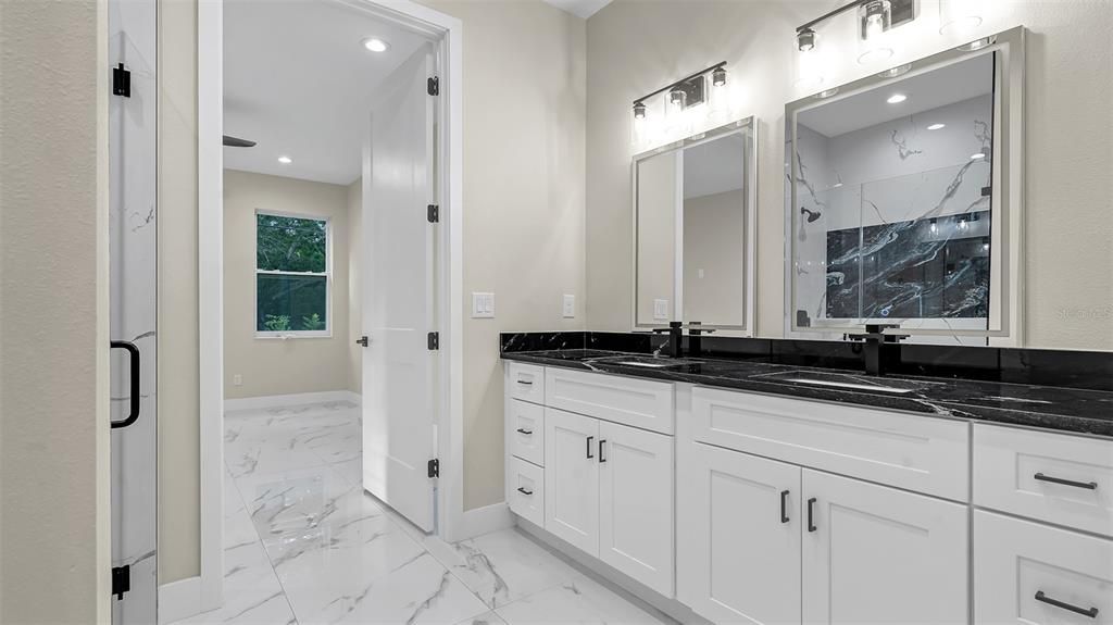 For Rent: $4,000 (4 beds, 3 baths, 2104 Square Feet)