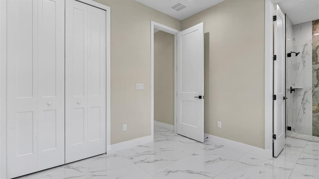 For Rent: $4,000 (4 beds, 3 baths, 2104 Square Feet)