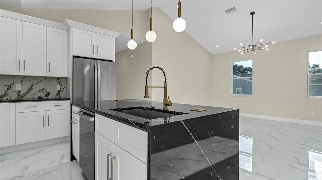 For Rent: $4,000 (4 beds, 3 baths, 2104 Square Feet)