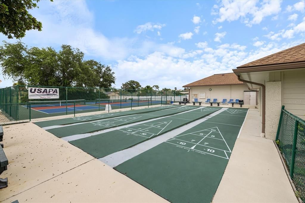 待售: $295,000 (2 贝兹, 2 浴室, 1031 平方英尺)