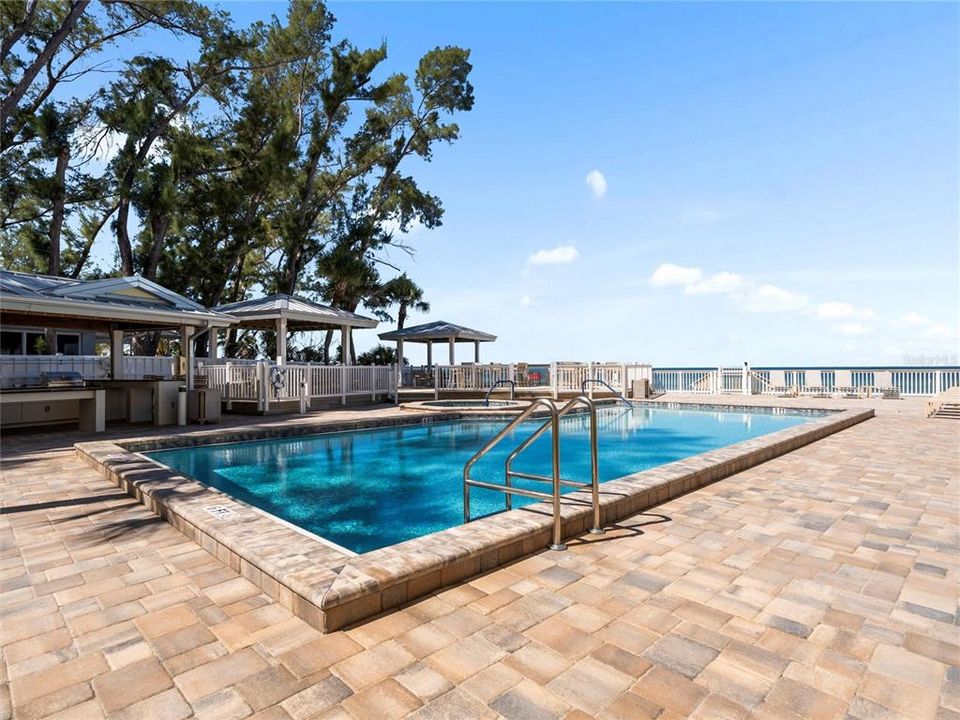 For Sale: $1,099,900 (3 beds, 2 baths, 1530 Square Feet)