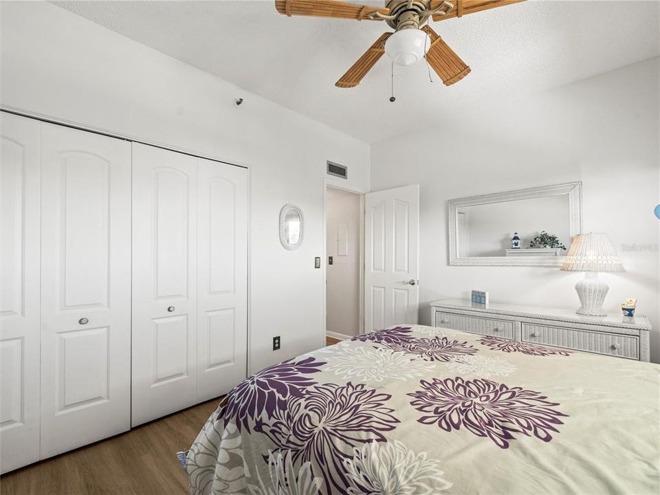 For Sale: $1,099,900 (3 beds, 2 baths, 1530 Square Feet)