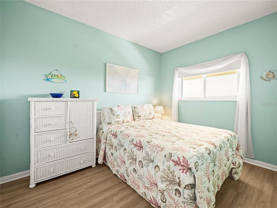 For Sale: $1,099,900 (3 beds, 2 baths, 1530 Square Feet)