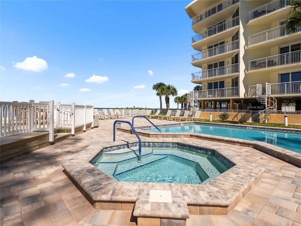 For Sale: $1,099,900 (3 beds, 2 baths, 1530 Square Feet)