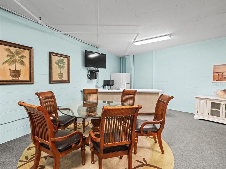 For Sale: $1,099,900 (3 beds, 2 baths, 1530 Square Feet)