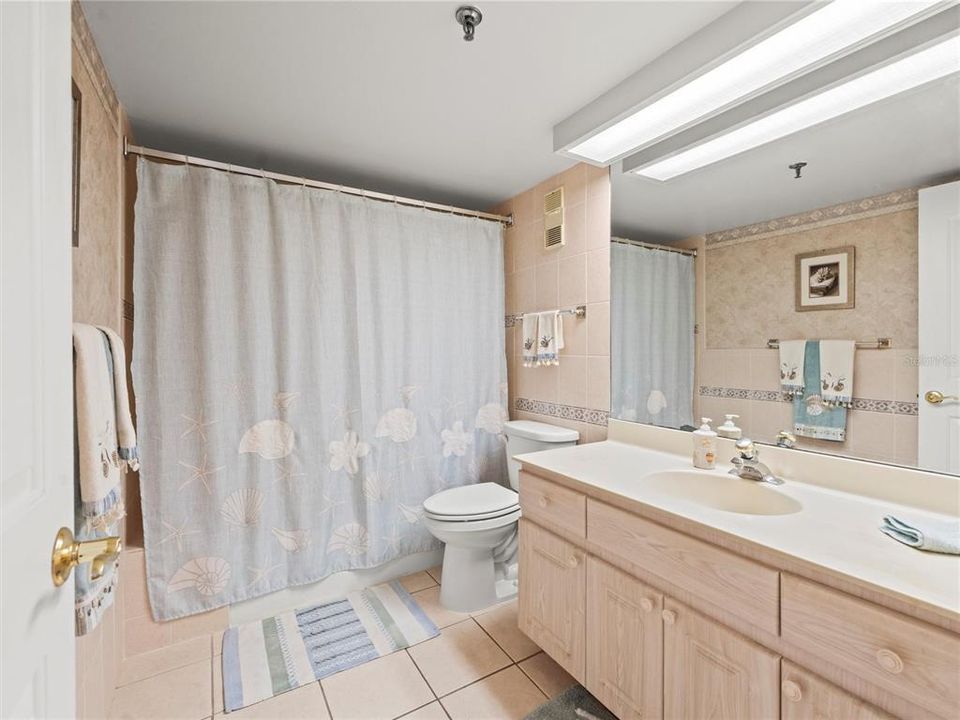 For Sale: $1,099,900 (3 beds, 2 baths, 1530 Square Feet)