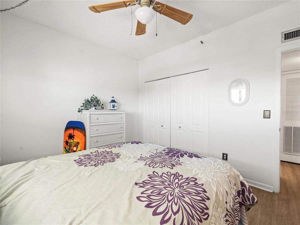 For Sale: $1,099,900 (3 beds, 2 baths, 1530 Square Feet)