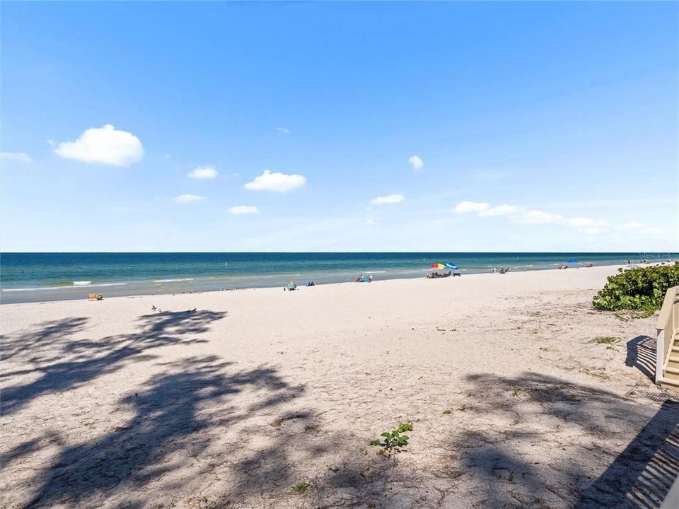 For Sale: $1,099,900 (3 beds, 2 baths, 1530 Square Feet)