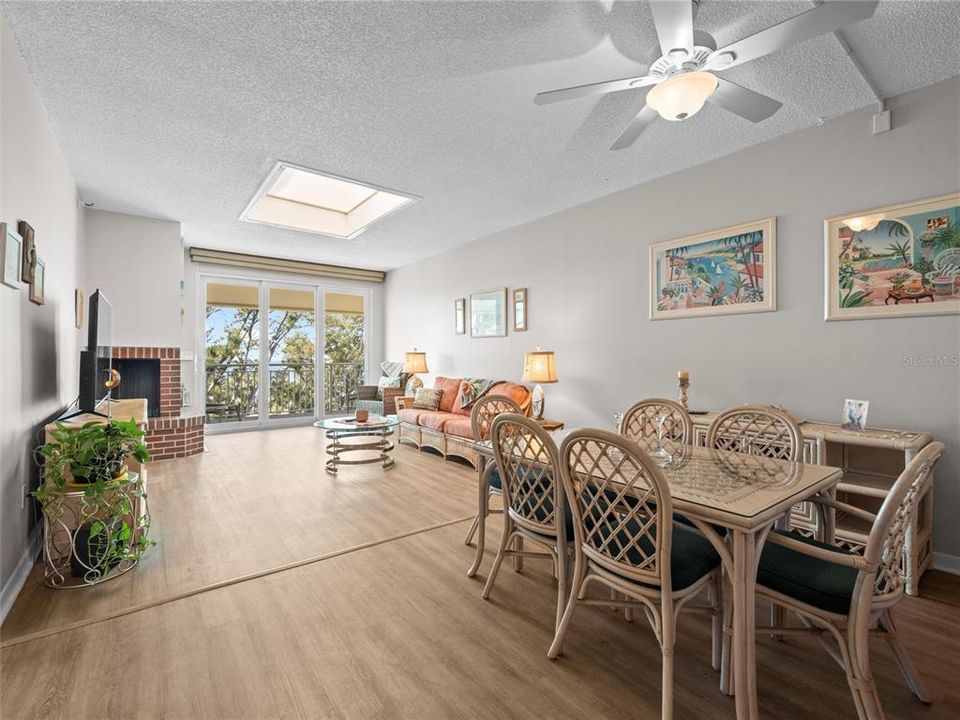 For Sale: $1,099,900 (3 beds, 2 baths, 1530 Square Feet)