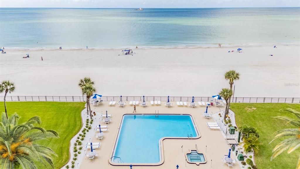 Activo con contrato: $3,000 (2 camas, 2 baños, 1025 Pies cuadrados)